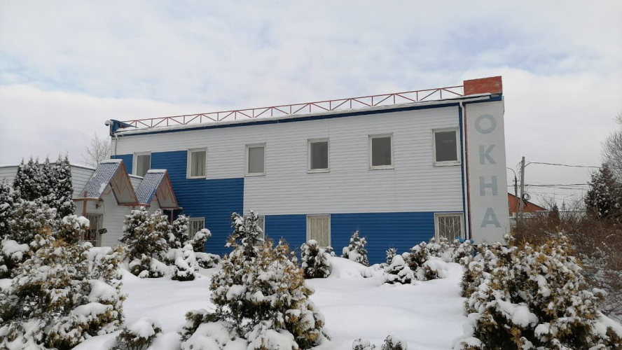 Ремонт фасада офисного здания с помощью системы «Омнифактор»