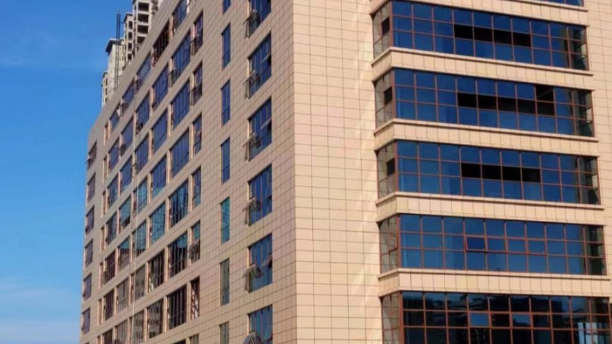 Чем облицевать фасад дома: виды отделки фасадов