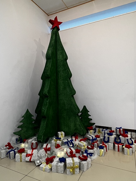 Промышленная ёлка-2025